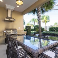 1 Mile to Disney: Modern Townhouse in Magic 3114