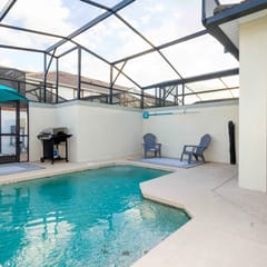 Magnificent 5Bd w/ Pool @ Storey Lake 4800